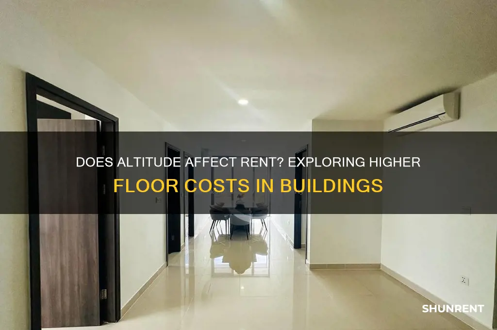 is rent higher in the highest floor
