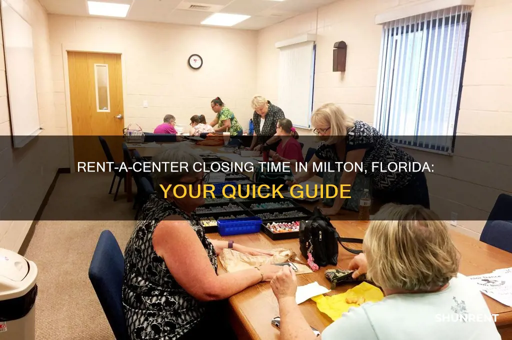 what time does rent a center close in milton florida