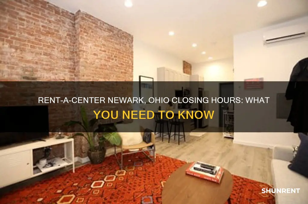 what time does rent a center close in newark ohio