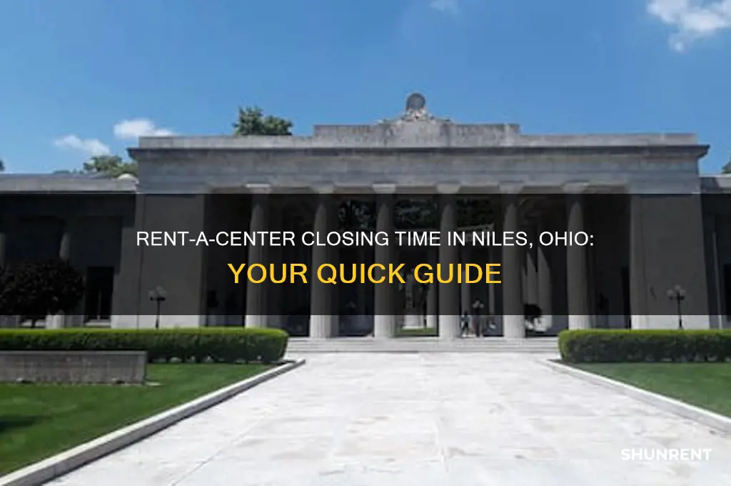 what time does rent a center close in niles ohio