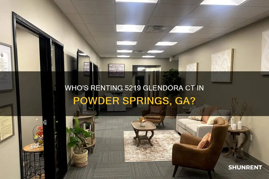 who is renting 5219 glendora ct powder springs ga